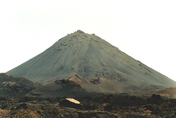 Capoverde024.JPG - La bocca eruttiva del 1995