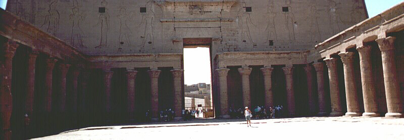 Egitto019.JPG - Complesso monumentale di Phile