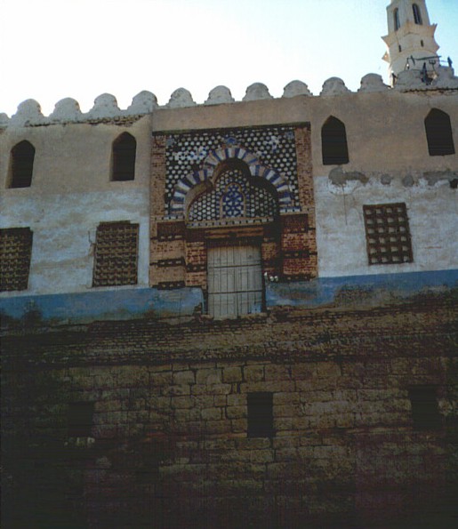 Egitto038.JPG - La moschea di Abu el-Hagagg, Luxor