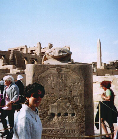 Egitto045.jpg - Lo scarabeo portafortuna, Karnak, Tebe