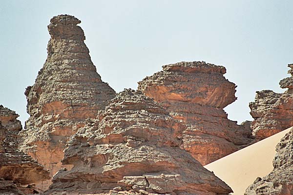 JebelAcacus_Panorama32.jpg - Panorami dell'Awiss, i caratteristici pinnacoli