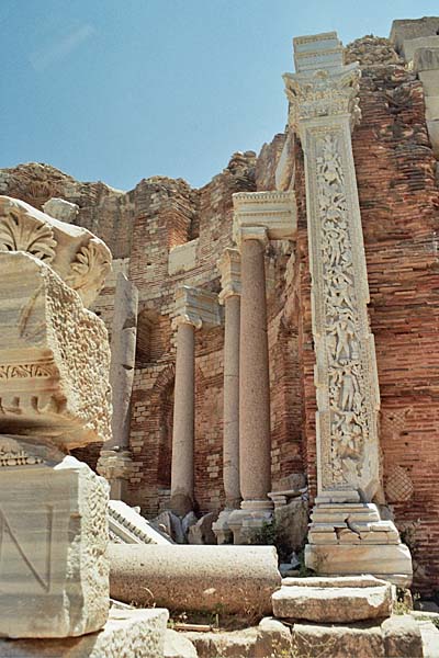 LeptisMagna_BasilicadeiSeveri2.jpg - La Basilica dei Severi, abside sud-orientale