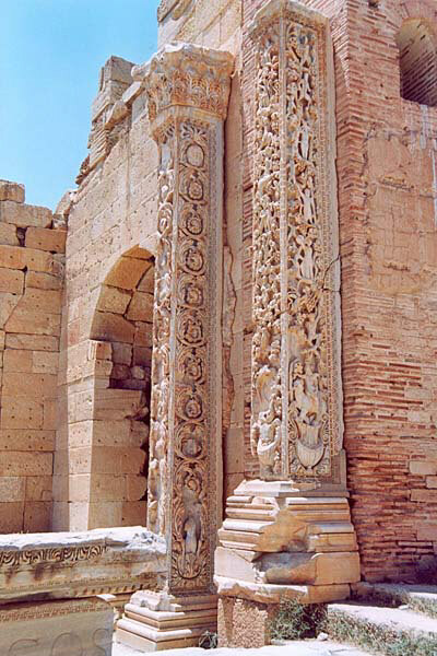 LeptisMagna_BasilicadeiSeveri8.jpg - La Basilica dei Severi, abside nord-occidentale