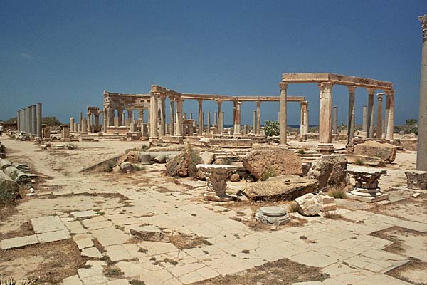 LeptisMagna_Mercato7.jpg - Il mercato, padiglioni ottogonali