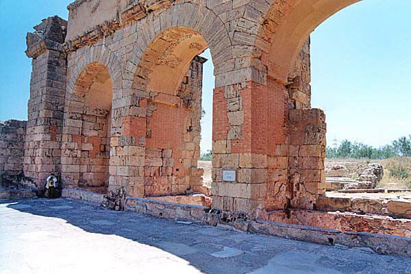 LeptisMagna_TermeAdriano13.jpg - Le Terme di Adriano, il Calidarium