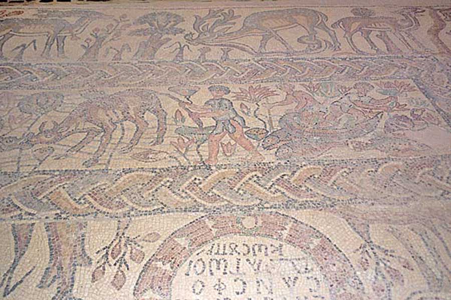 QsarLibia_MosaiciBizantini14.jpg - Mosaici Bizantini, particolare del mosaico della navata centrale