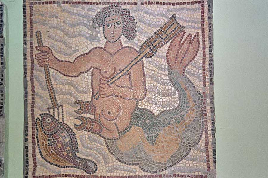 QsarLibia_MosaiciBizantini5.jpg - Mosaici Bizantini, un Tritone metà uomo e metà pesce