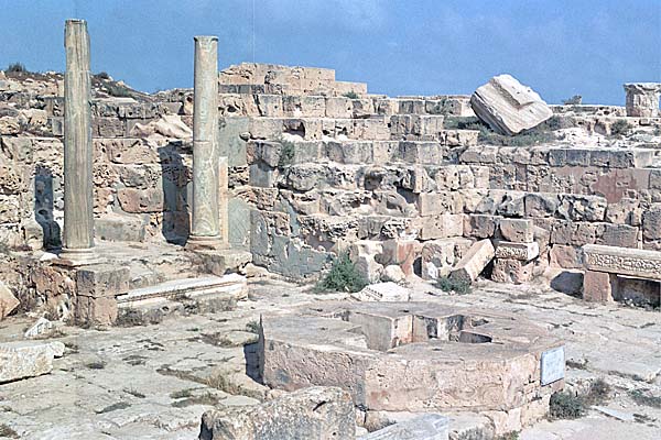 Sabratha_BasilicaApuleioBattistero.jpg - Basilica di Apuleio - Battistero