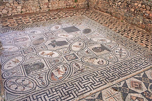 Marocco165.jpg - Mosaici nella casa del Cavaliere