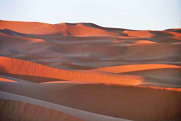 Marocco259.jpg - L'alba nel deserto sull'Erg Chebbi