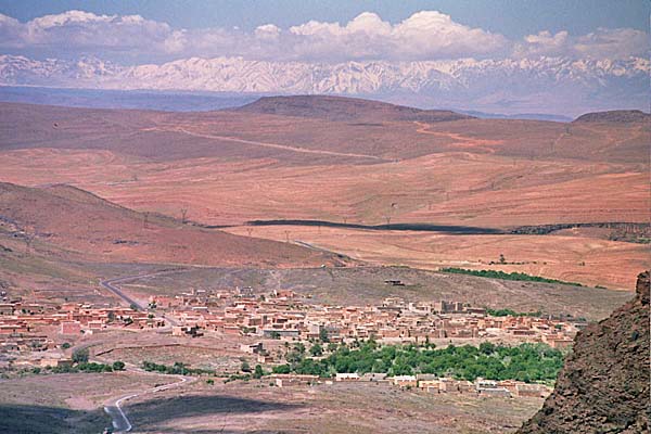 Marocco289.jpg - Paesaggi nella valle, l'altopiano verso Ouarzazate