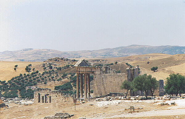 Tunisia018.JPG - Dougga - Campidoglio