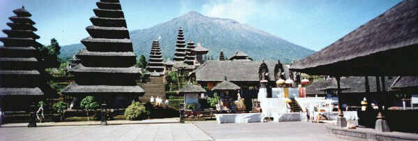 bali011.jpg - Tempio Madre a Besakit