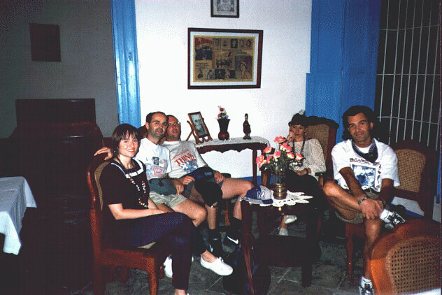 cuba013.jpg - Sala da pranzo in un Paladarers di Trinidad