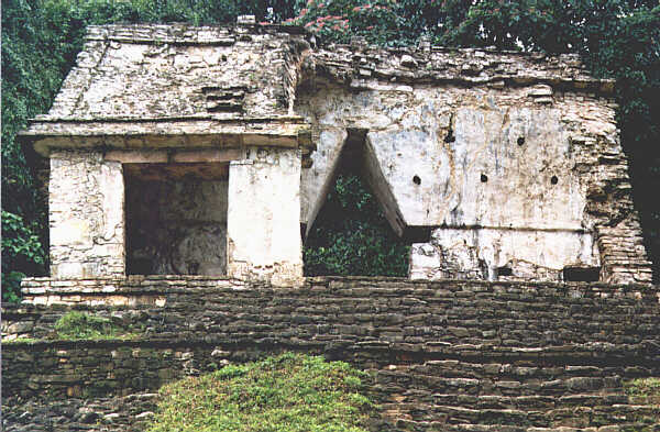 Mexico083.JPG - Il Tempio dei Teschi